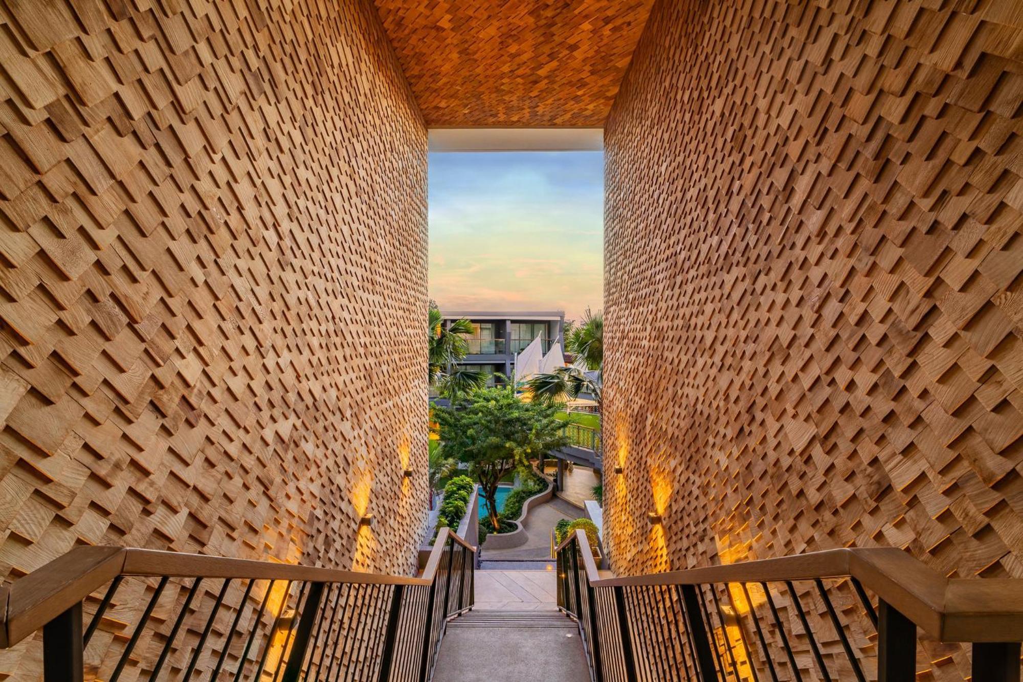 The Sis Kata Resort - Adult Only Esterno foto